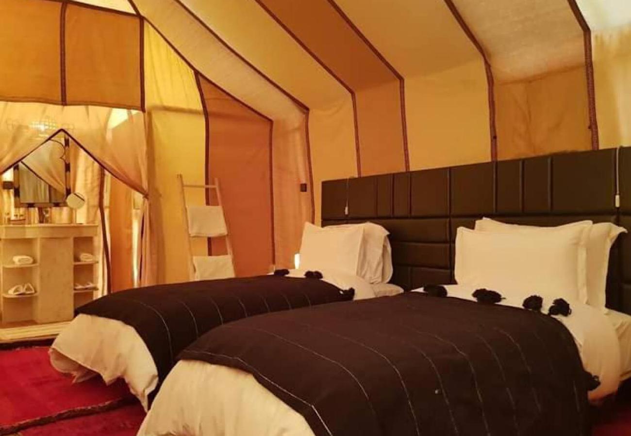 Under Stars Desert Camp メルズーガ エクステリア 写真