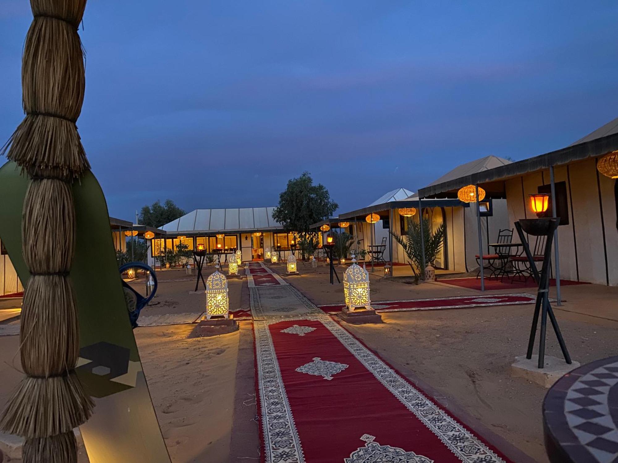 Under Stars Desert Camp メルズーガ エクステリア 写真