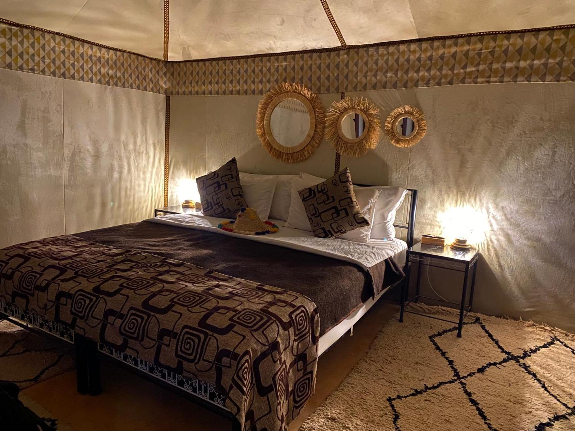 Under Stars Desert Camp メルズーガ エクステリア 写真
