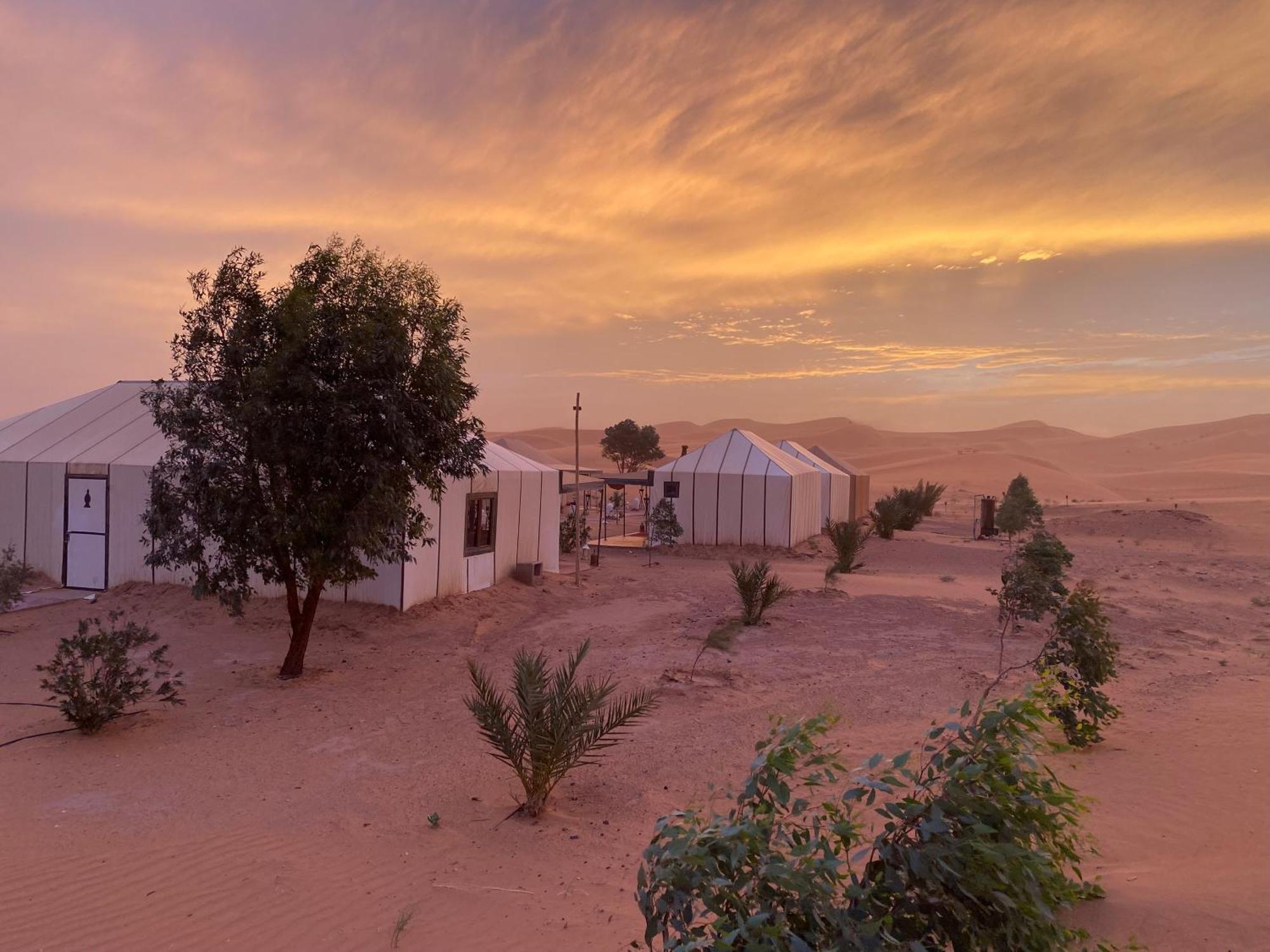 Under Stars Desert Camp メルズーガ エクステリア 写真